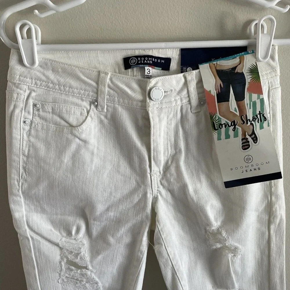 Boom Boom Women SZ 3 White Distressed Long Bermuda Denim Jean Shorts NWT